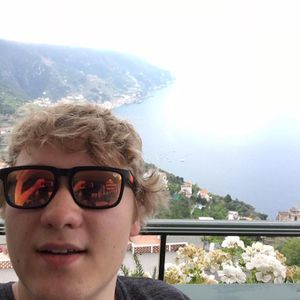 Meet your Posher, Austin